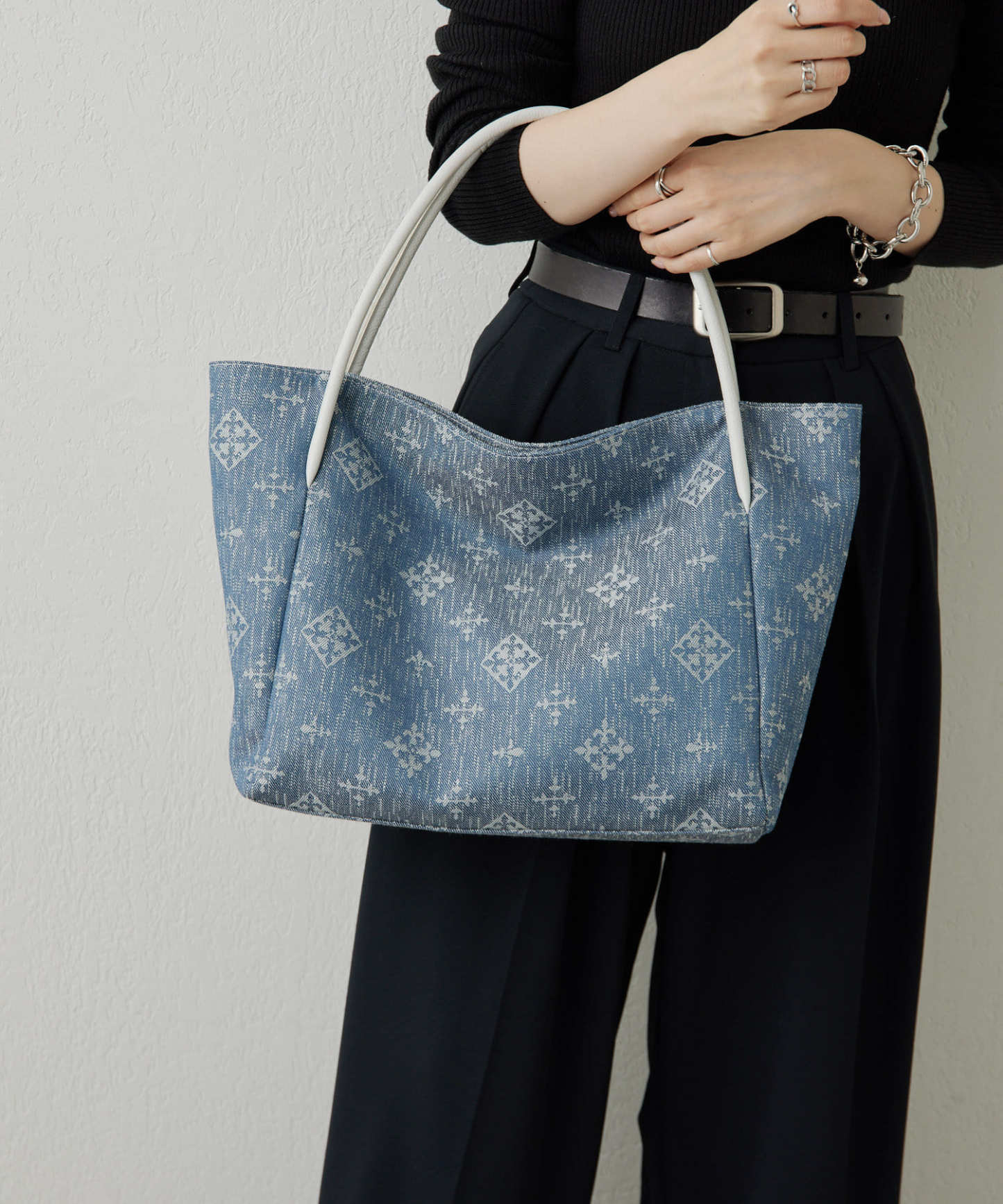 *4-6 WEEKS* (254) LIMITED EDITION Russet [Denim jacquard] Simple tote bag Indigo
